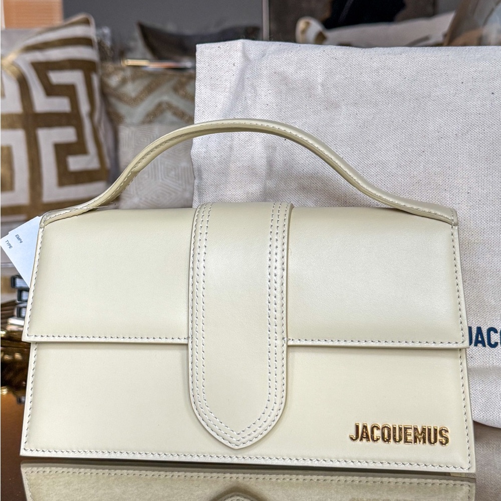 Jacquemus Le Grand Bambino Ivory Bag with Crossbody Strap - Picture 8 of 15